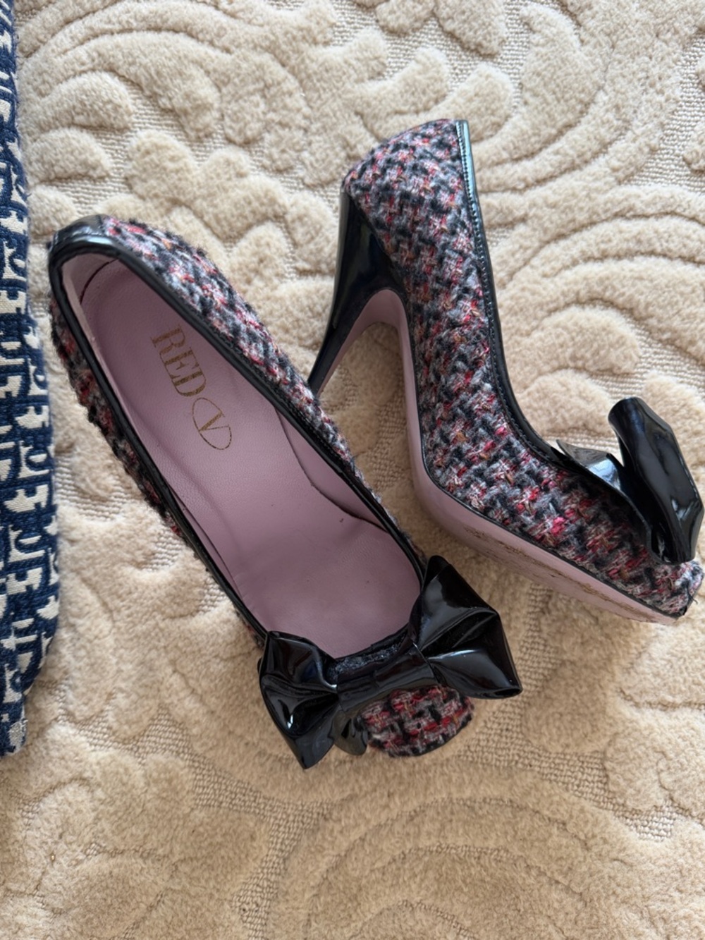 Tweed Pumps with Black Patent Bow.archival fashion! Like new!